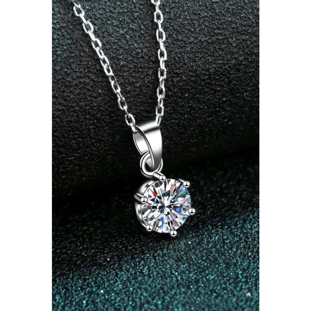 Elegant moissanite jewelry gift set for luxury fashion enthusiasts $42.99 1-piece a beautifully crafted matching box