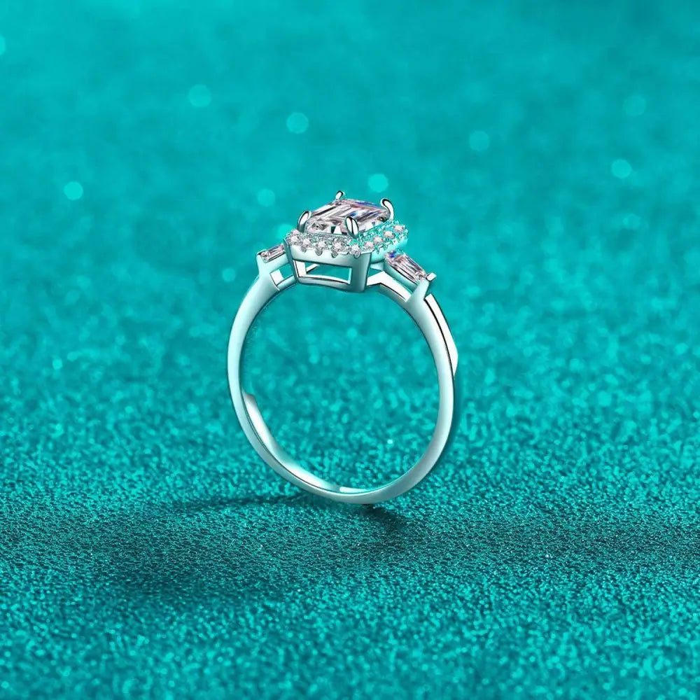 Exquisite 1 carat moissanite ring for luxury fashion and exclusive jewelry $105 1-piece indulge in the brilliance