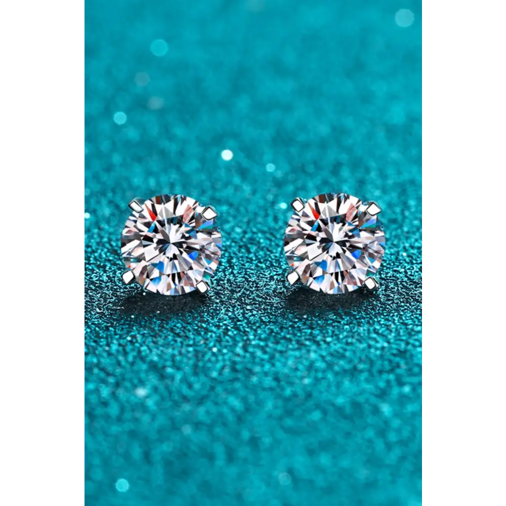 Exquisite 1 carat moissanite stud earrings for luxury fashion women $28.99 1-pair a stunning matching box