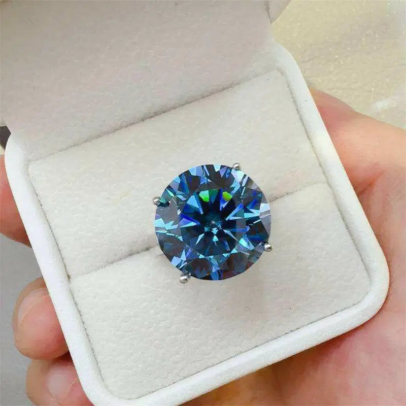 Exquisite moissanite ring in 10 carat sterling silver for luxury fashion $668 1-piece this exquisite moissanite