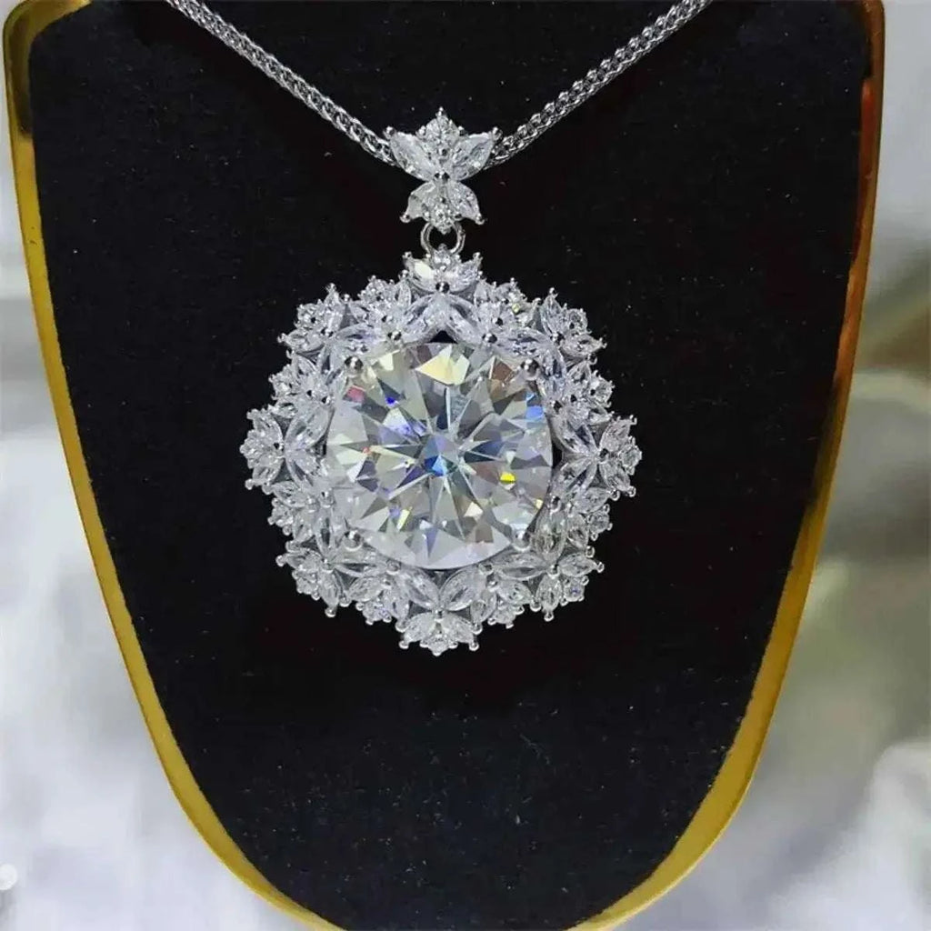 10 Carat Moissanite pendant necklace in platinum-plated 925 sterling silver with intricate floral design and zircon accents