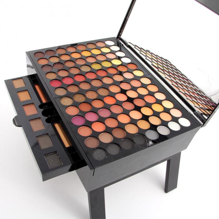 Experience luxury fashion with the 180 colors eyes shadow blush set