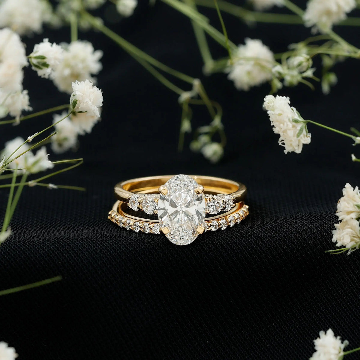 2 Carat Oval Shape Lab Diamond Bridal Ring Set with IGI Certificate