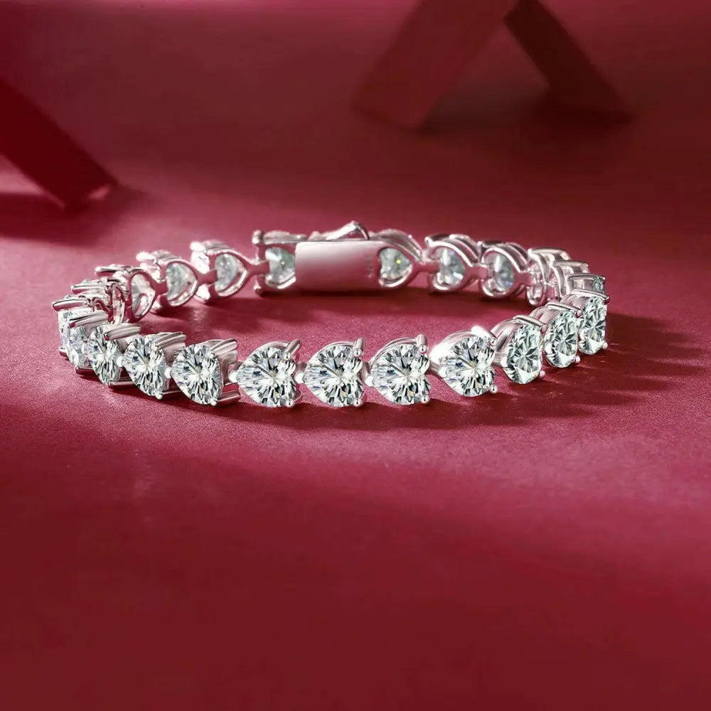 Elegant 24 carat moissanite heart bracelet in luxury fashion for women $599 1-piece this exquisite moissanite jewelry,