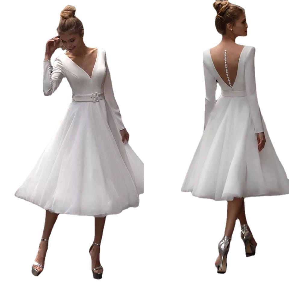 Luxurious women’s short wedding dress for timeless designer clothing