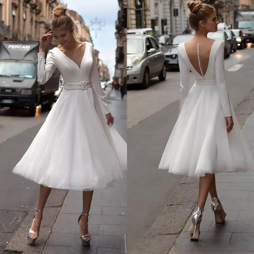 Luxurious women’s short wedding dress for timeless designer clothing