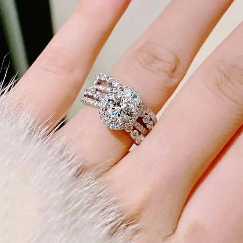 Exquisite 3 carat moissanite ring for luxury fashion and exclusive jewelry $250 1-piece this exquisite moissanite