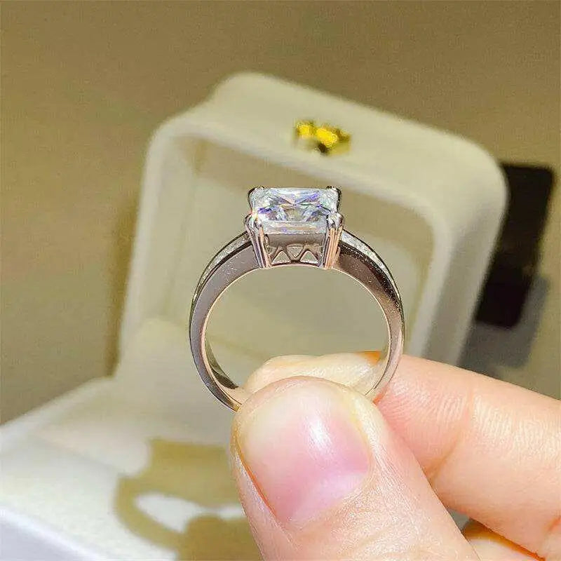 Elegant 3 carat moissanite ring in 925 sterling silver for luxury fashion $250 1-piece, beautifully crafted to enhance