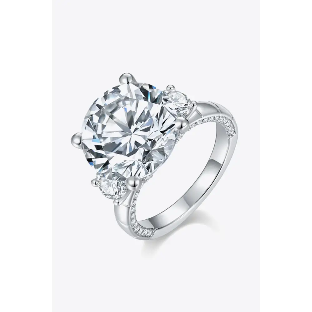 Luxurious 8.6 carat moissanite ring for exclusive jewelry and accessories $245.99 modern a breathtaking minimalist