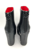 Stitches Contrast Wedge Boot