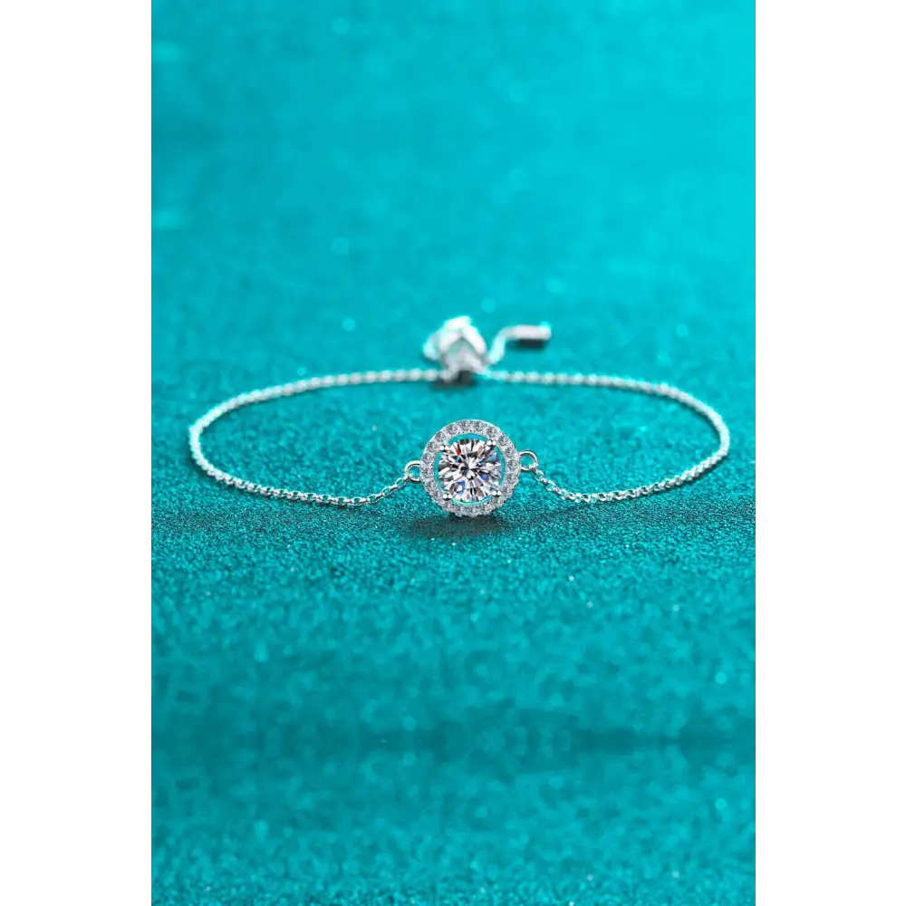 Elegance redefined moissanite bracelet for luxury fashion enthusiasts $100 moissanite jewelry over 0.3 carats