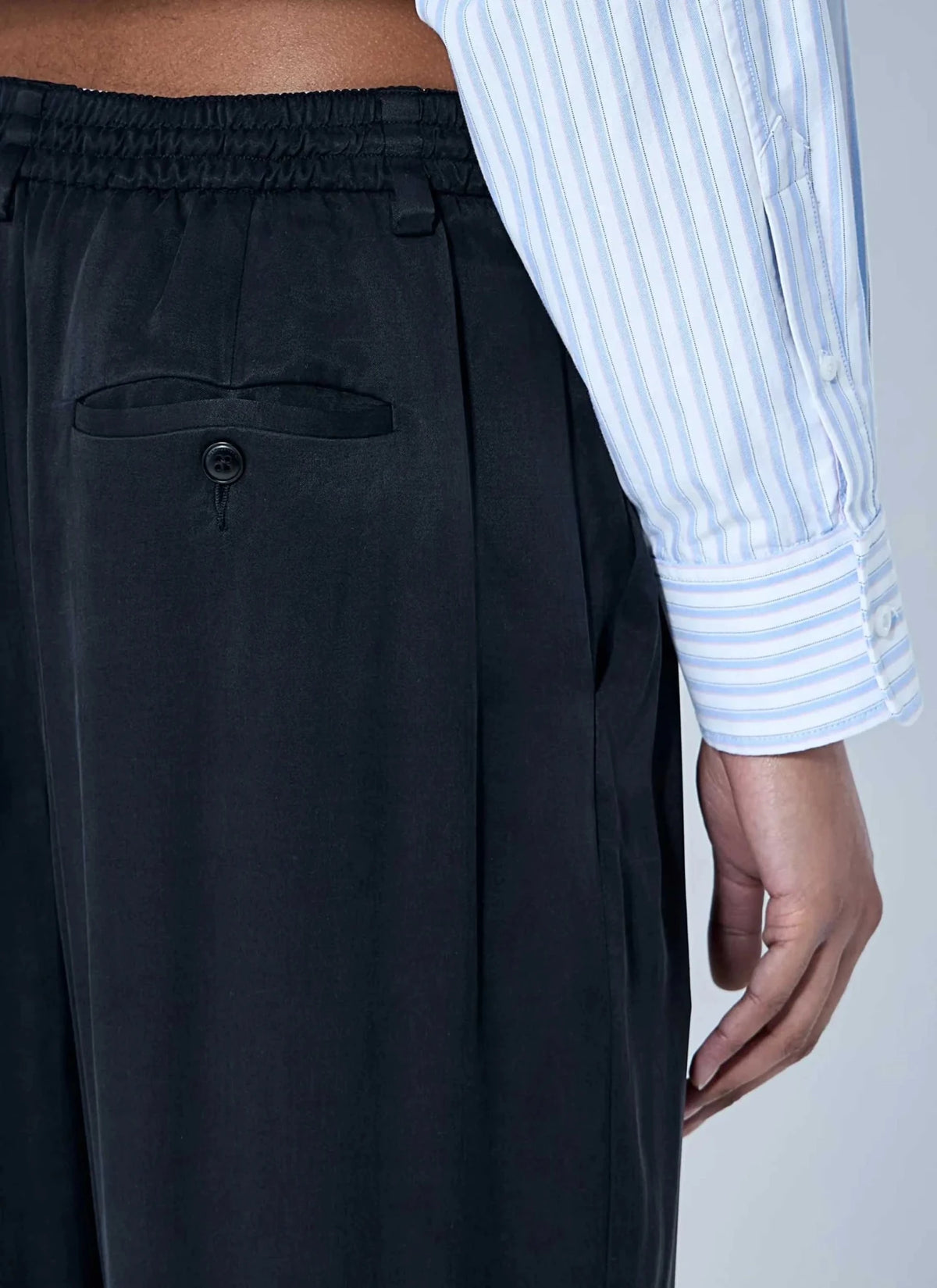 Alexander Wang Women Pleated Pants - Maven Couture IncBottoms / Pants