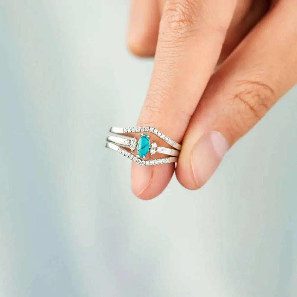 Exquisite shape inlaid zircon ring in timeless luxury fashion for woman $28 this exquisite does not include cards.