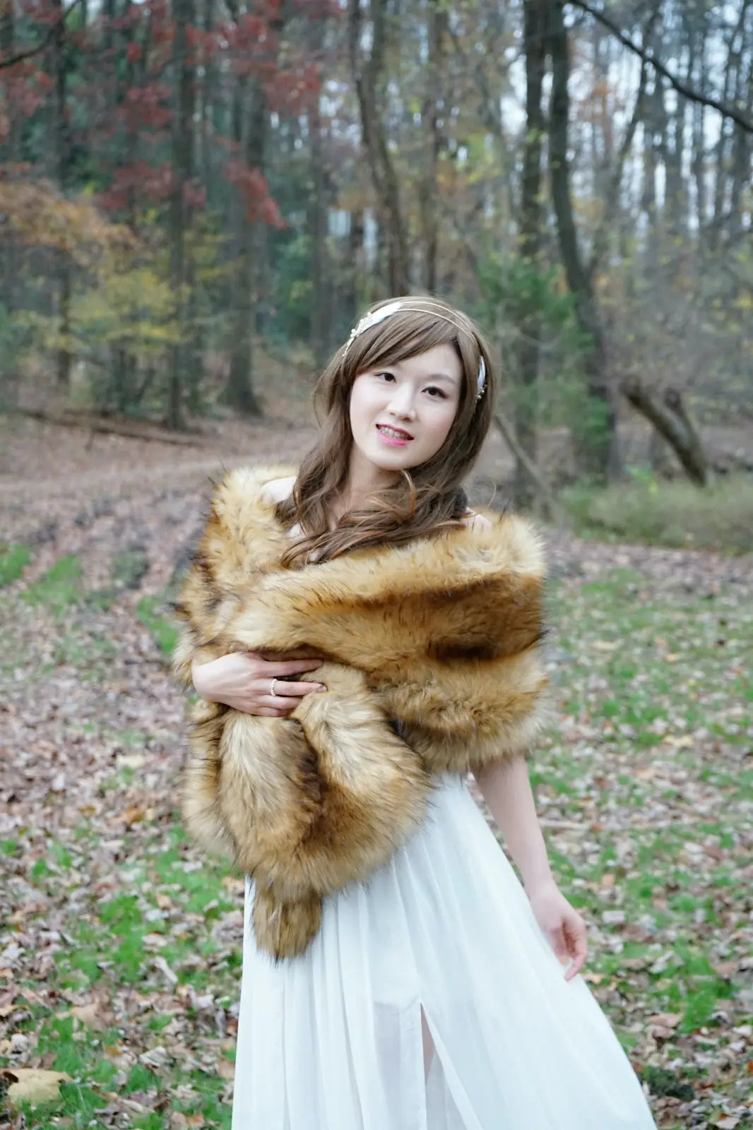 Brown Fur Shawl (Lilian LBrw02)