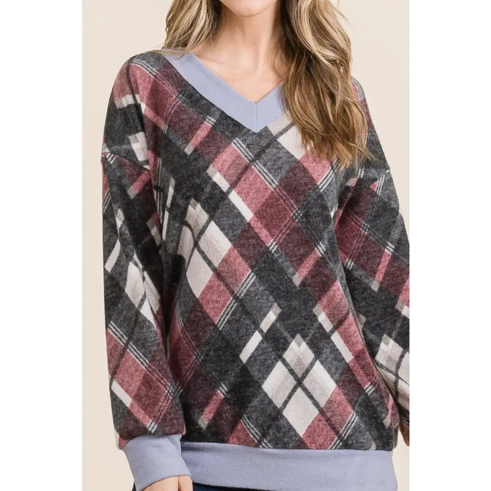 Elevate your wardrobe with timeless plaid v-neck luxury fashion for women $20.46 this plaid v-neck long sleeve t-shirt