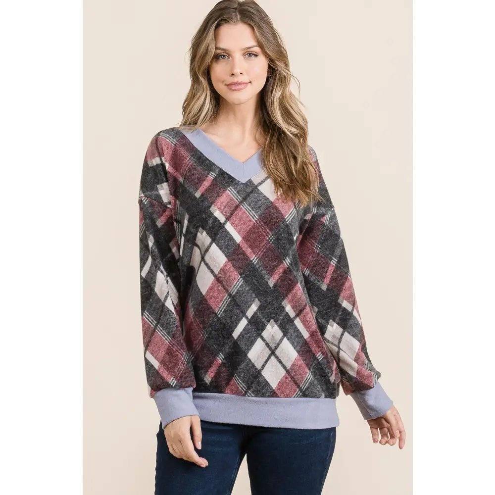 Elevate your wardrobe with timeless plaid v-neck luxury fashion for women $20.46 this plaid v-neck long sleeve t-shirt