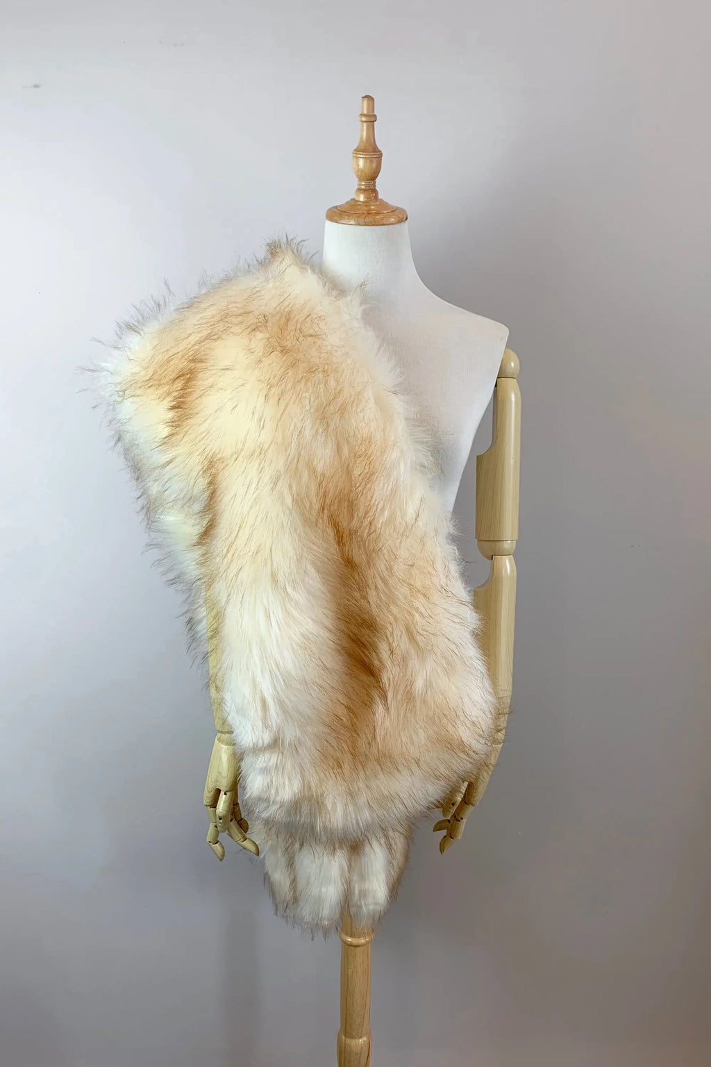 Champagne Fur Shawl (Lilian Cha02)