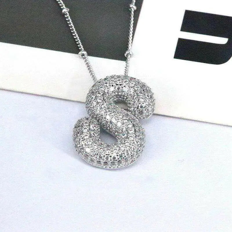 Exclusive copper inlaid zircon pendant necklace for luxury fashion $10 1-piece platinum-plated, copper, zircon care