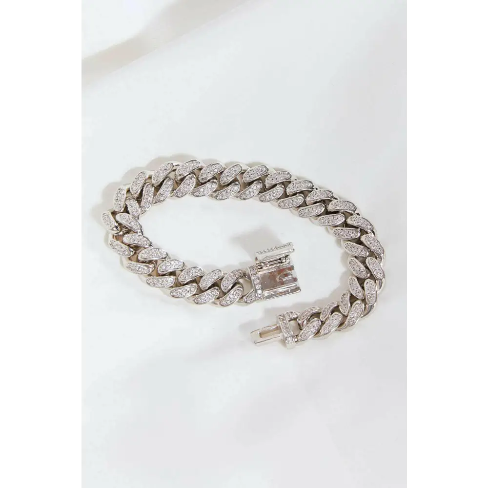 Curb chain bracelet redefines luxury fashion for woman in exclusive style $45 this stunning bracelet is all about