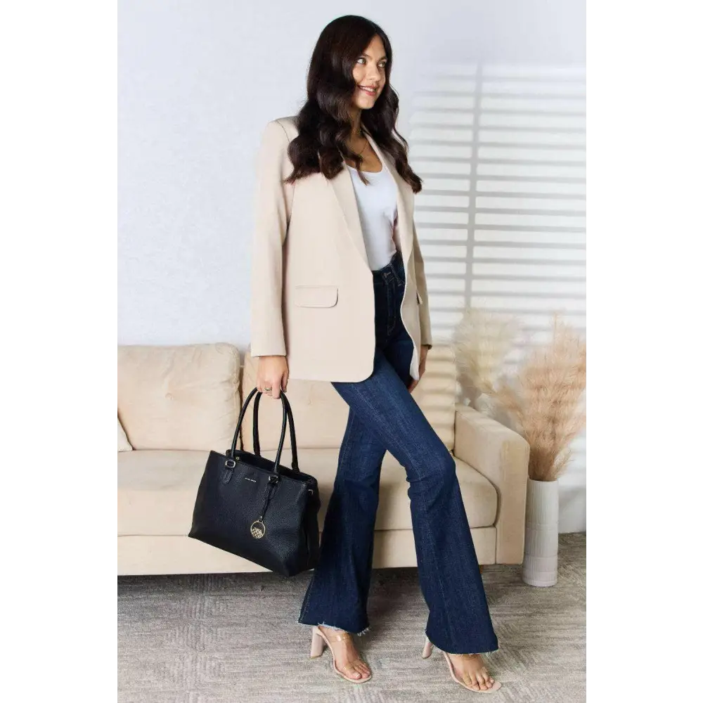 Discover the elegance of luxury fashion for women with david jones handbag $53.36 the sleek lines and classic design