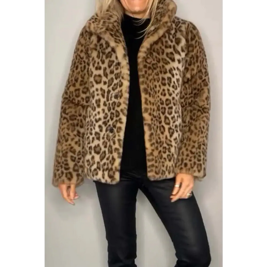 Elevate your wardrobe with the luxe leopard collared coat from maven couture $31.99 basic yet elegant style, perfect