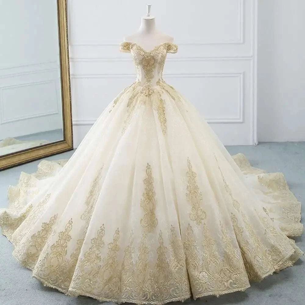 Gorgeous Ball Gown Wedding Dress with Beads EDL110