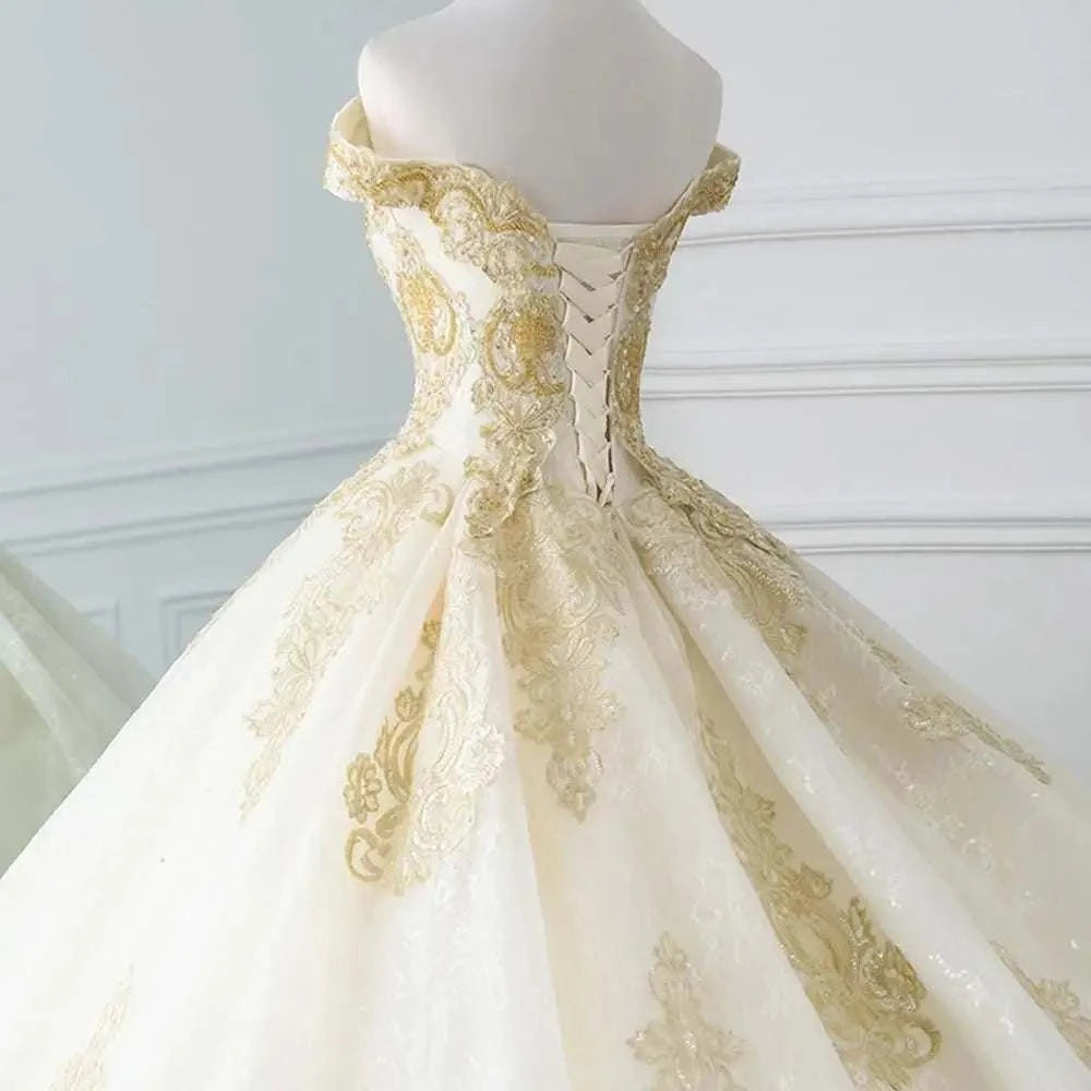 Gorgeous Ball Gown Wedding Dress with Beads EDL110