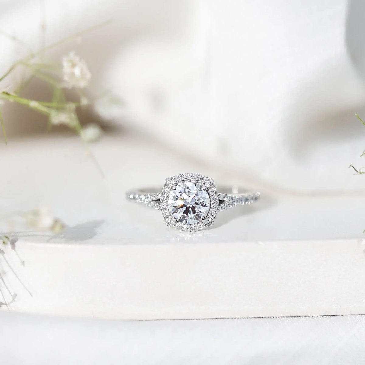IGI Certified 1 Carat Lab Grown Diamond Halo Engagement Ring for Women