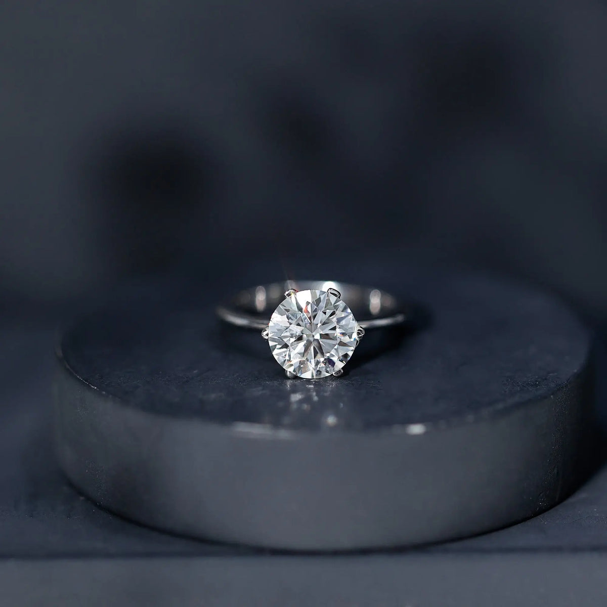 IGI Certified Lab Grown Diamond 2 CT Engagement Ring for Women