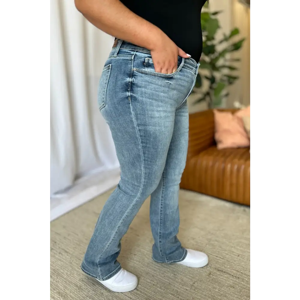 Elevate your wardrobe with judy blue medium rise bootcut jeans $59.99 the medium rise bootcut jeans are an essential