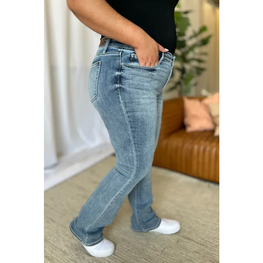 Elevate your wardrobe with judy blue medium rise bootcut jeans $59.99 the medium rise bootcut jeans are an essential