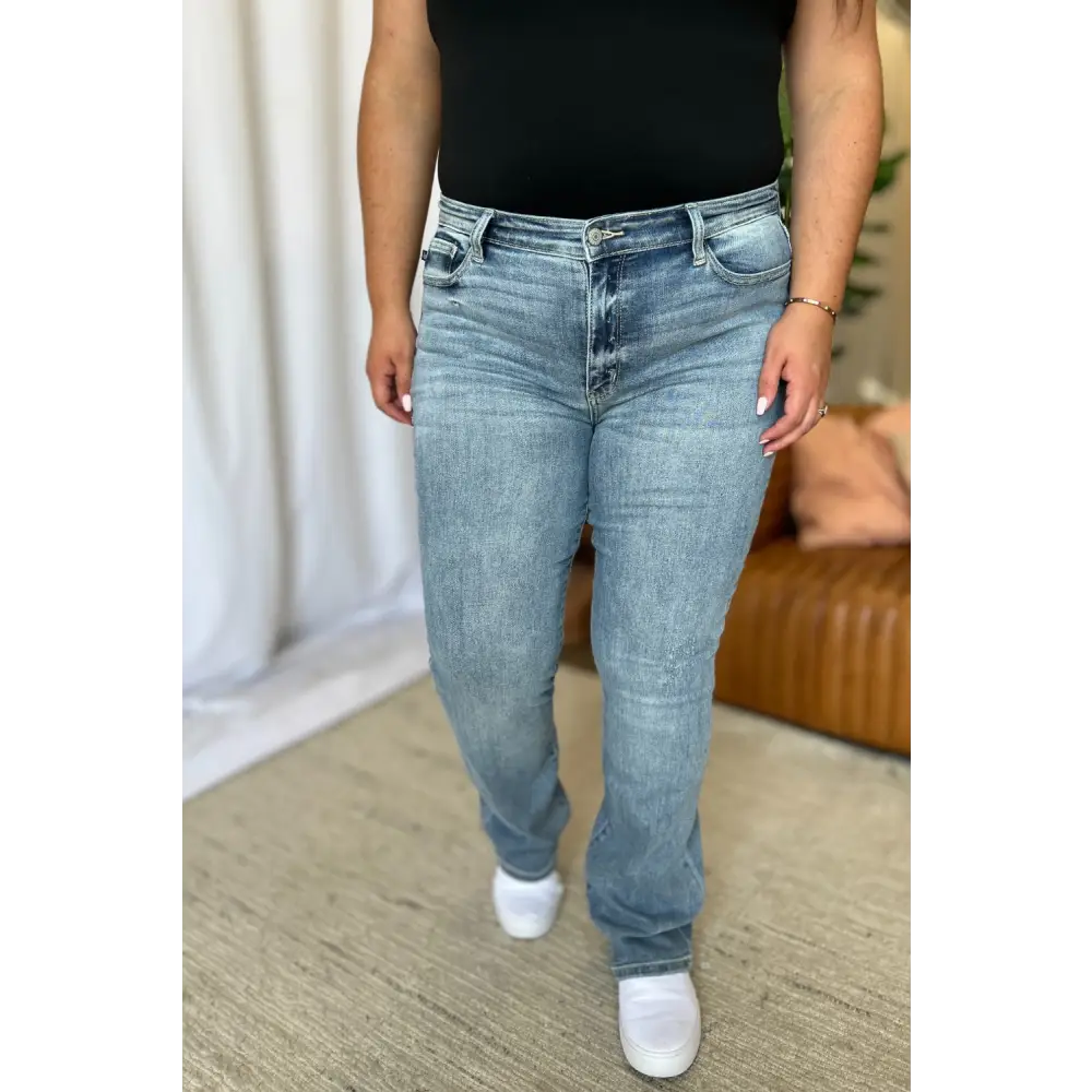 Elevate your wardrobe with judy blue medium rise bootcut jeans $59.99 the medium rise bootcut jeans are an essential