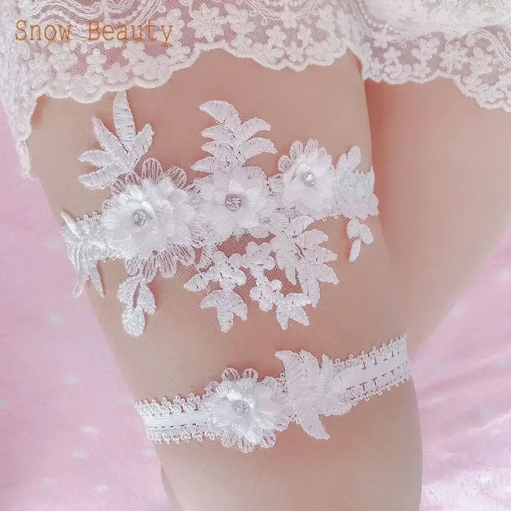 Sexy Lace Flower white lace bridal garter belt set with floral appliques and crystal pearls on thigh
