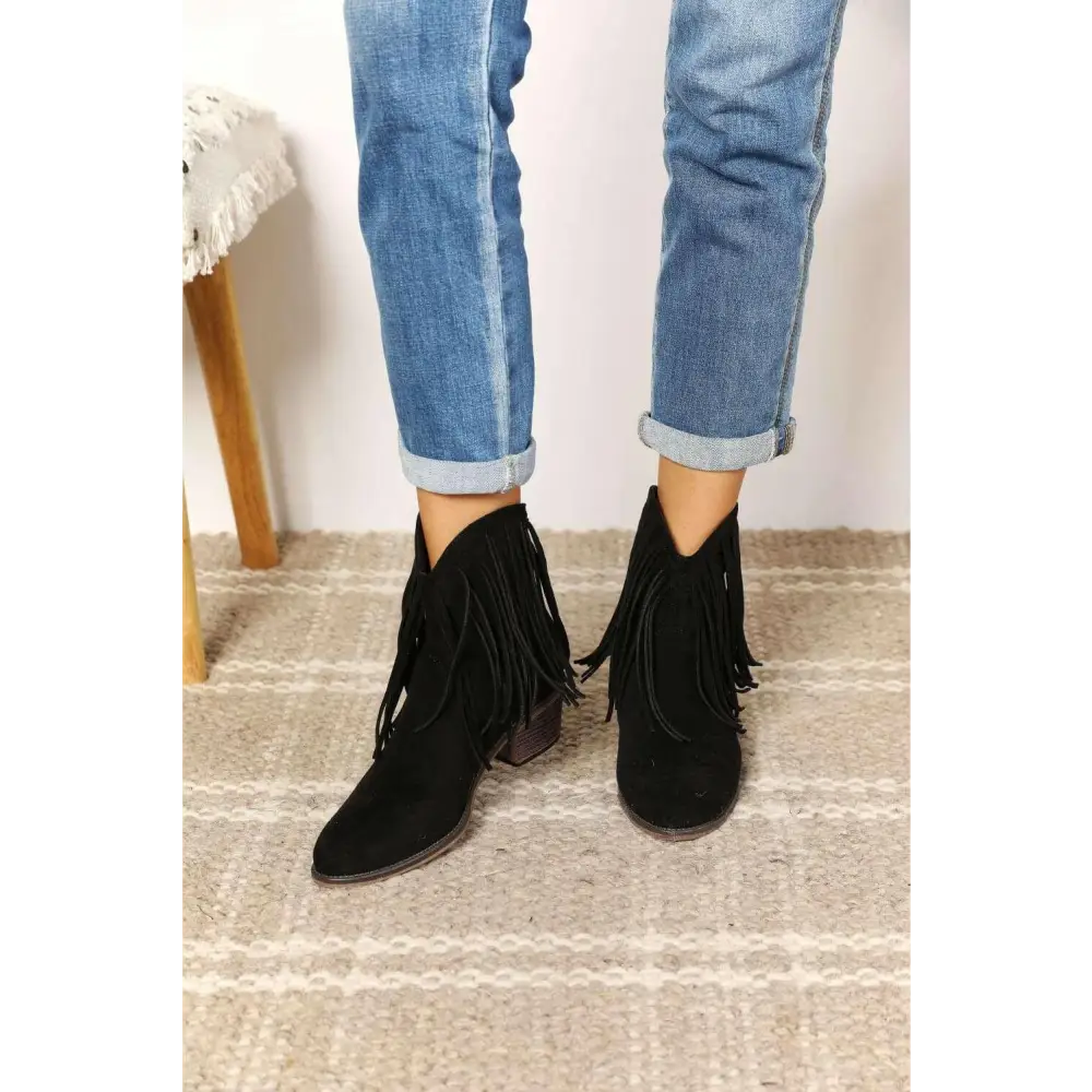 Charming fringe cowboy ankle boots for timeless luxury fashion for women $55 discover these captivating ankle boots,