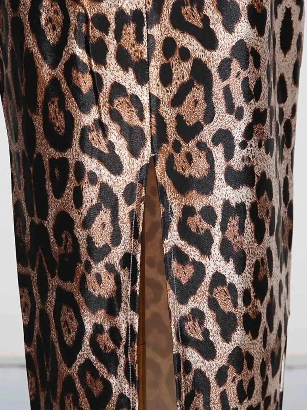 Leopard Print Bodycon Back Slit Midi Dress