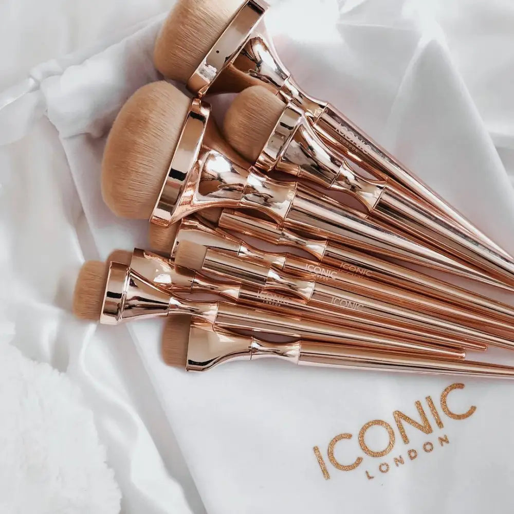 Elevate your beauty routine with the luxe makeup brush set by maven couture $24.99 elevate your beauty regimen