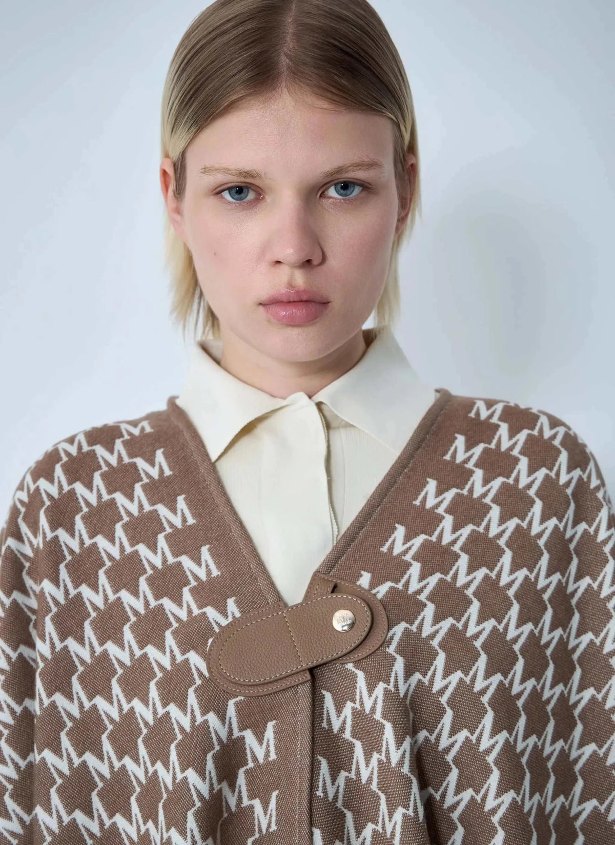 Max Mara Women Wool-Blend Scarf - Maven Couture IncOuterwear / Jackets
