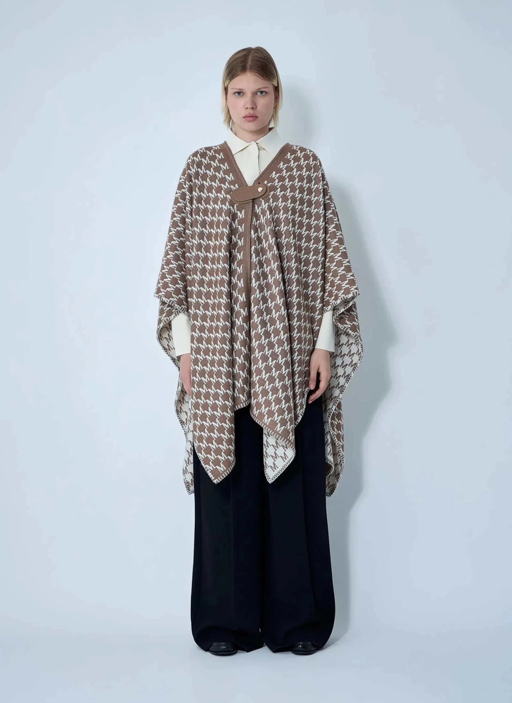 Max Mara Women Wool-Blend Scarf - Maven Couture IncOuterwear / Jackets