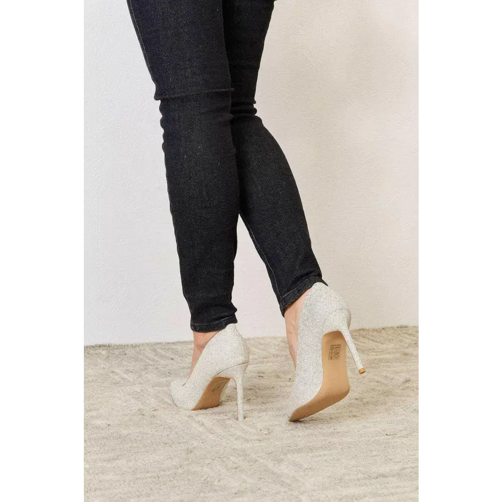 Melody closed toe heels redefining luxury fashion for women $40 these exquisite heels are designed to elevate