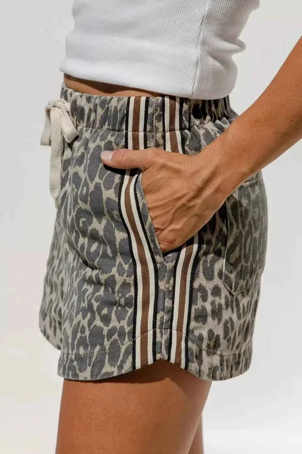 Multicolour Leopard Pattern Striped Detail Drawstring Denim Shorts