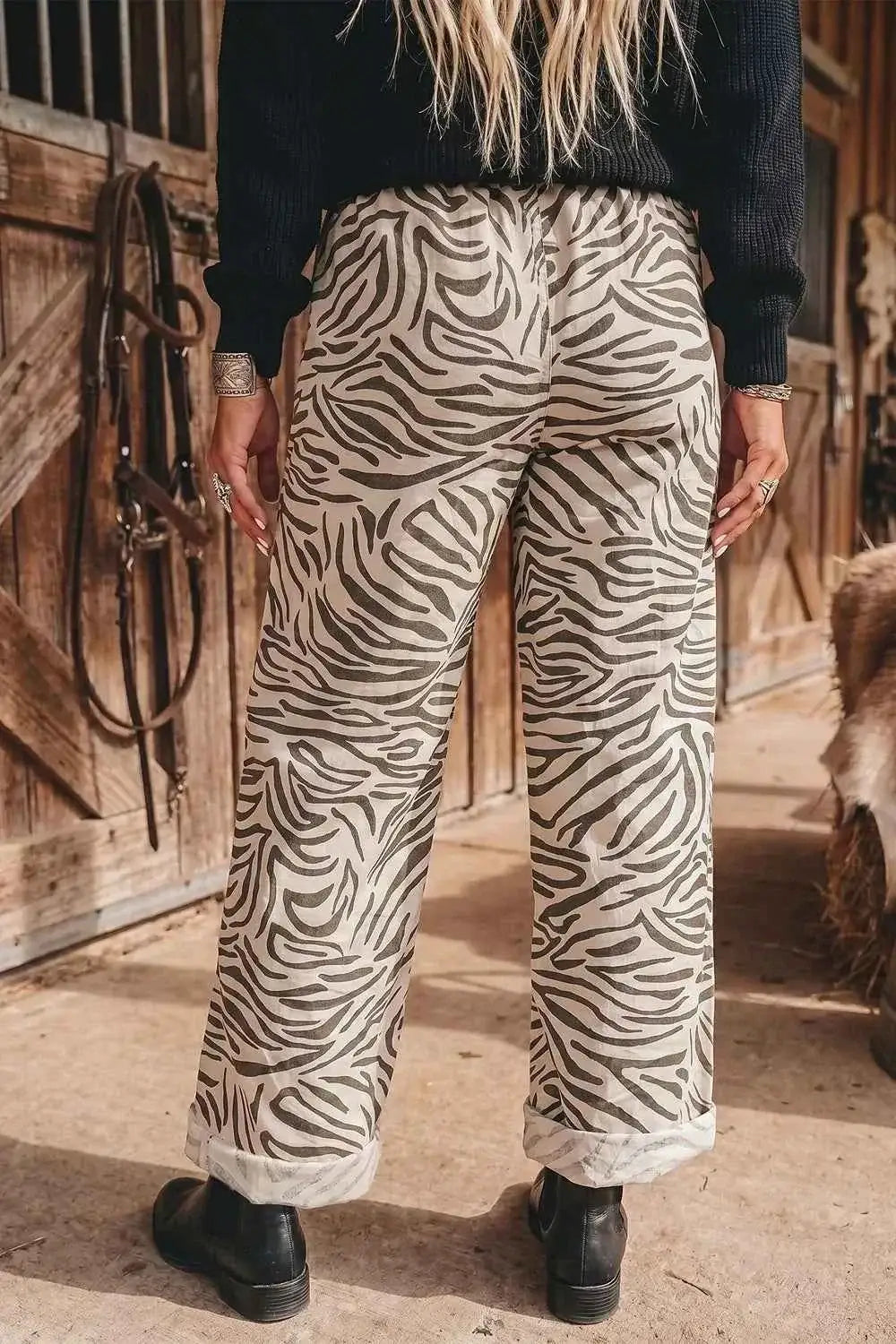 Multicolour Western Print zebra pattern elastic waist pocket pants in beige and brown polyester with cuffed hems