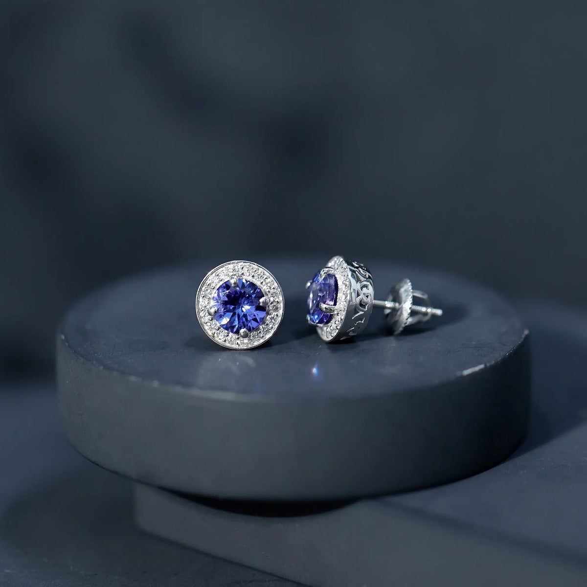 Natural 1.89 Carat Tanzanite and Diamond Stud Earrings For Women