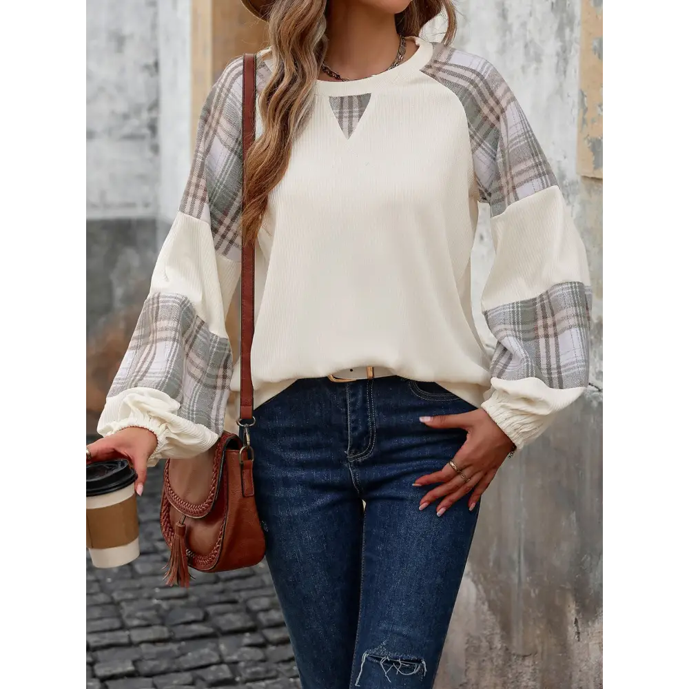 Perfee plaid sweatshirt elevates luxury fashion for woman in timeless style $30.99 a basic yet essential style, perfect