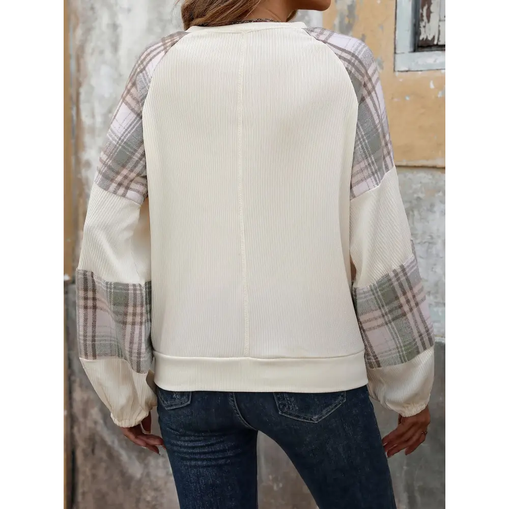 Perfee plaid sweatshirt elevates luxury fashion for woman in timeless style $30.99 a basic yet essential style, perfect