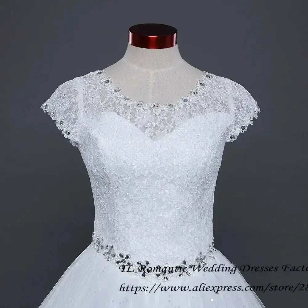 Plus size Vestidos white lace wedding dress with short cap sleeves, O-neck, sequin accents on bodice and waist