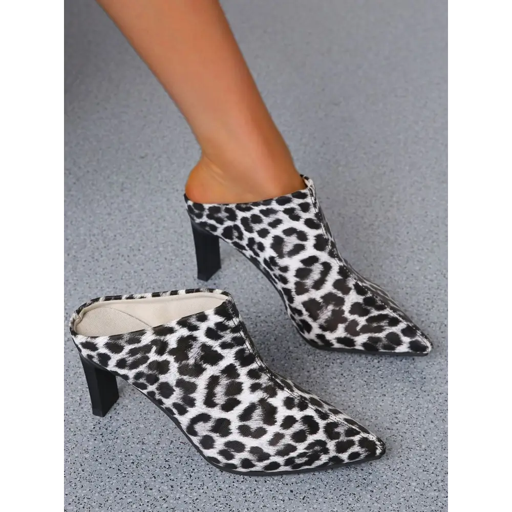 Exquisite pu leather leopard pumps redefining luxury fashion for women $26.99 box not included, adding an element