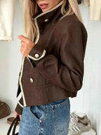 Stylish and Functional Double-Breasted Cropped Jacket