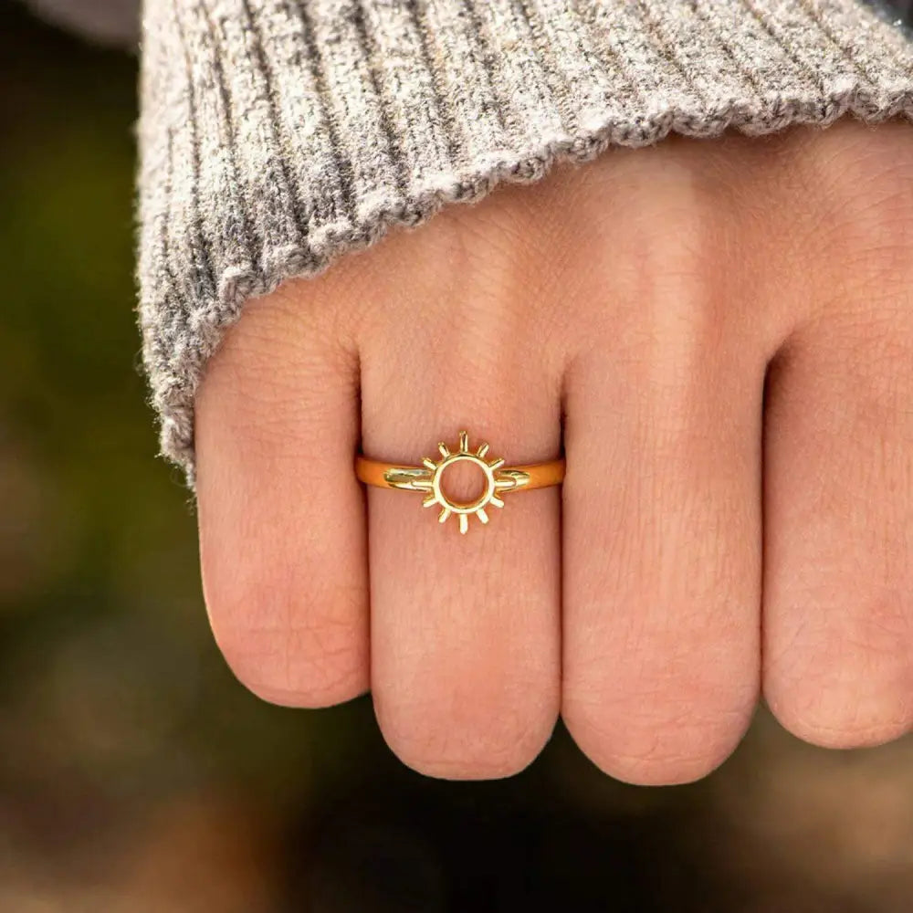 Sun shape 18k gold-plated ring for exclusive luxury fashion for women $15 1-piece exquisitely crafted from 18k