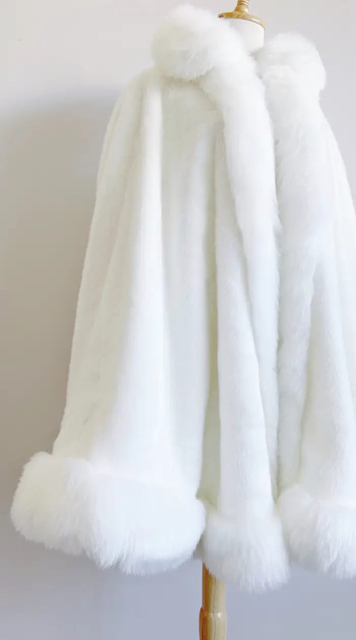 Super Warm Faux Fur Bridal Cape, Christmas Fur Cape, Wedding Fur Wrap, Bridal Faux Fur Stole Fur Shawl (OSJennifer Wht01)