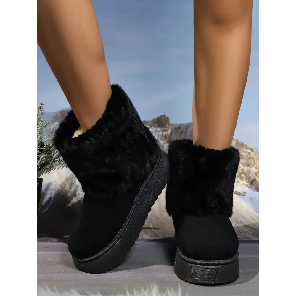 Elevate your wardrobe with luxury fashion for women platform boots $35.99 please note that the box is not included,